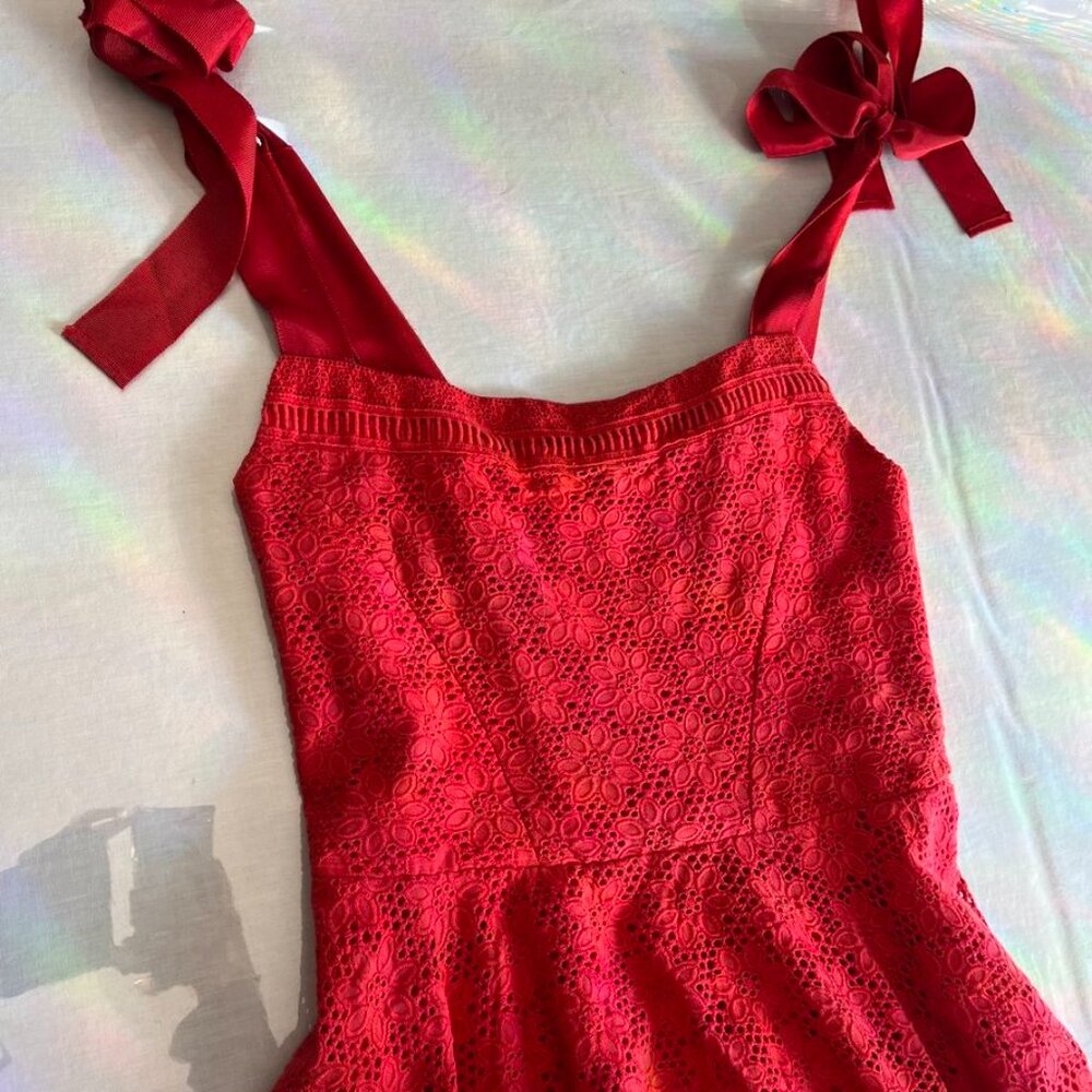 NEW Alice + Olivia Rosalee Eyelet Maxi Dress Tie Strap Red Cotton - Picture 7 of 15